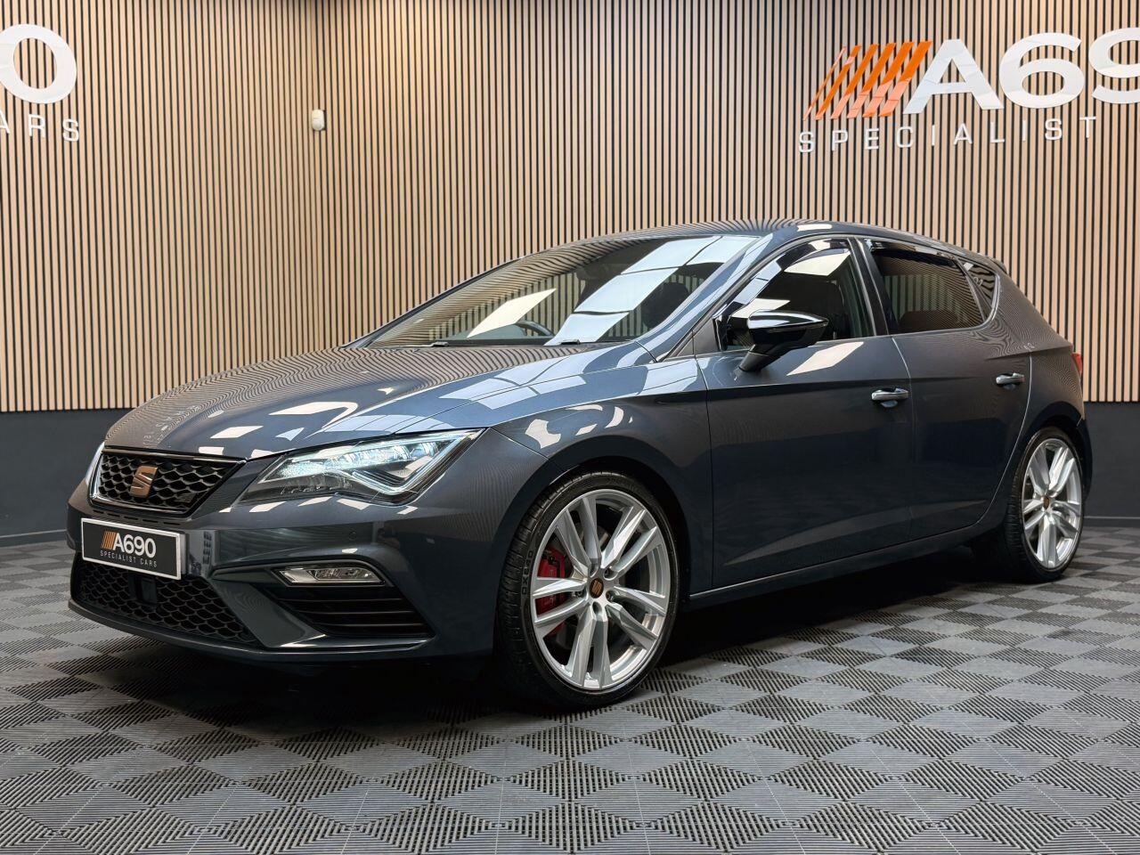 Seat Leon Leon view 3