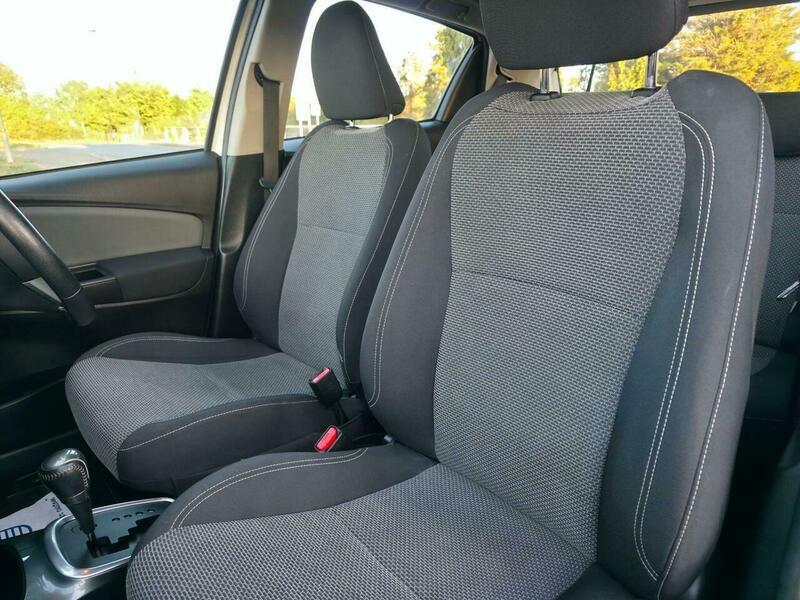 Toyota Yaris view 40