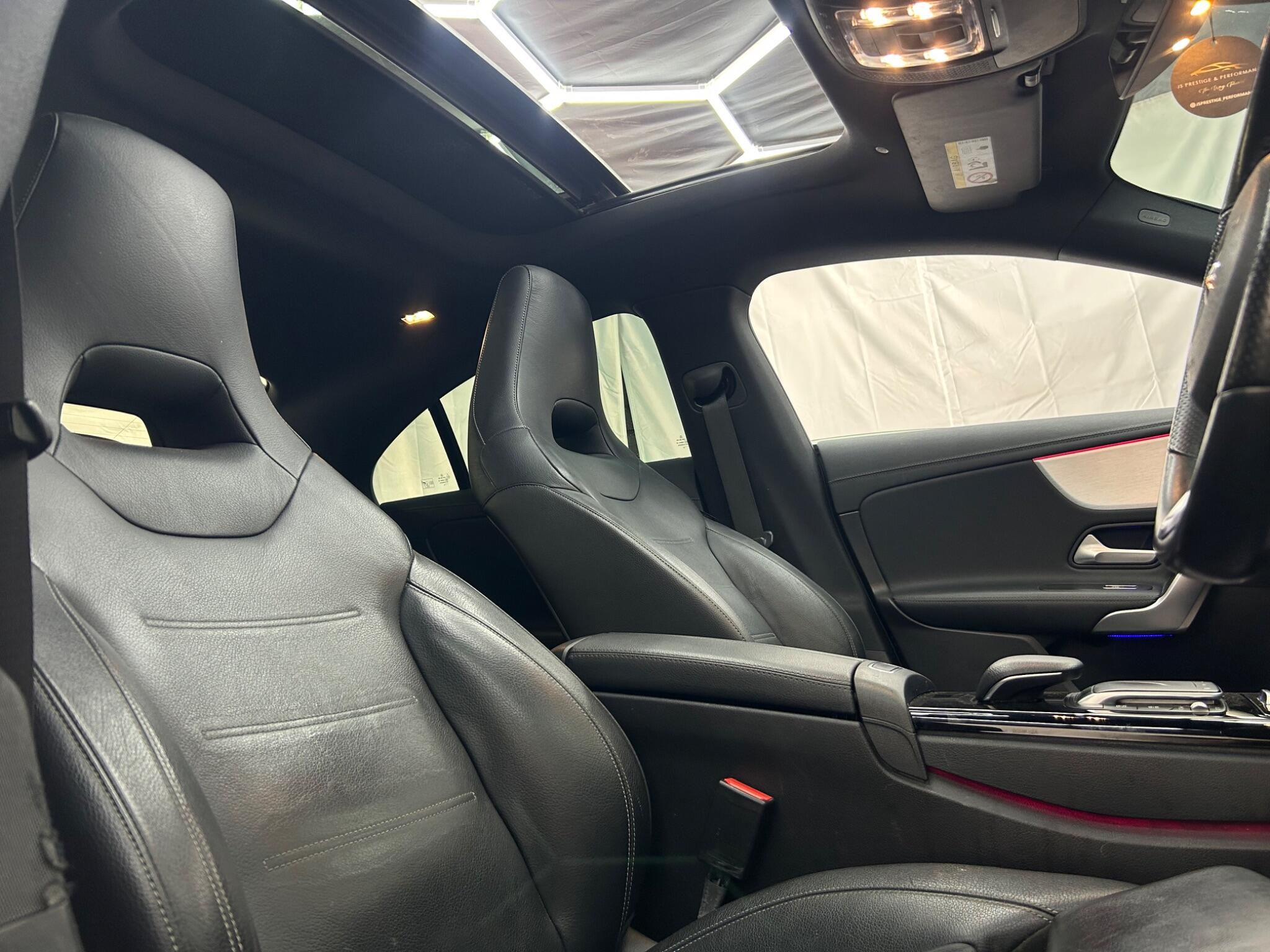 Mercedes-Benz Cla view 22