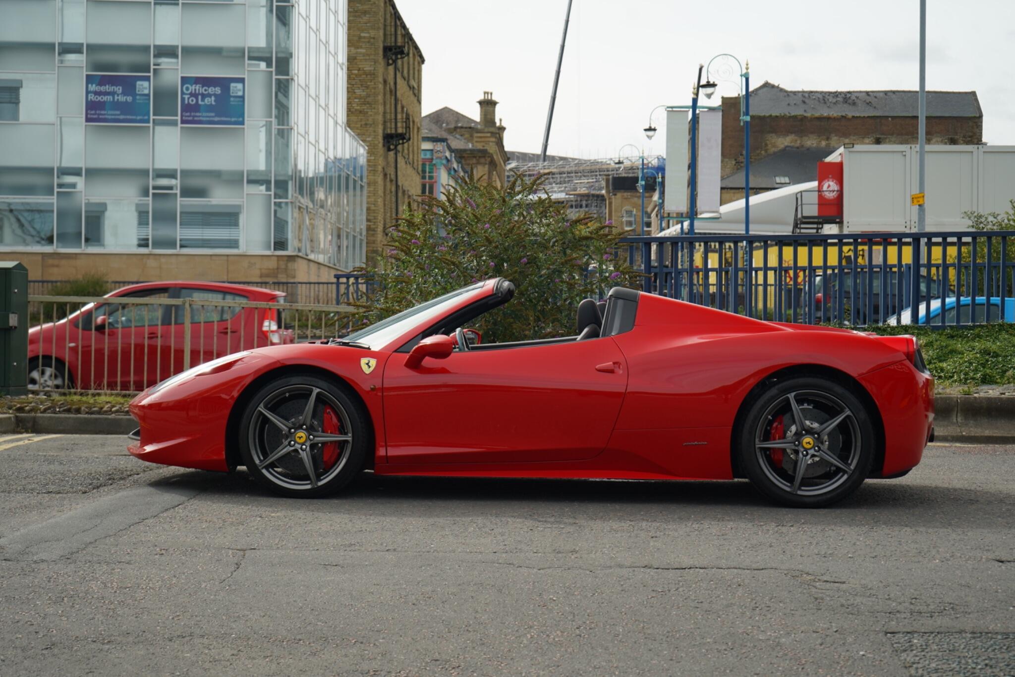 Ferrari 458 view 9