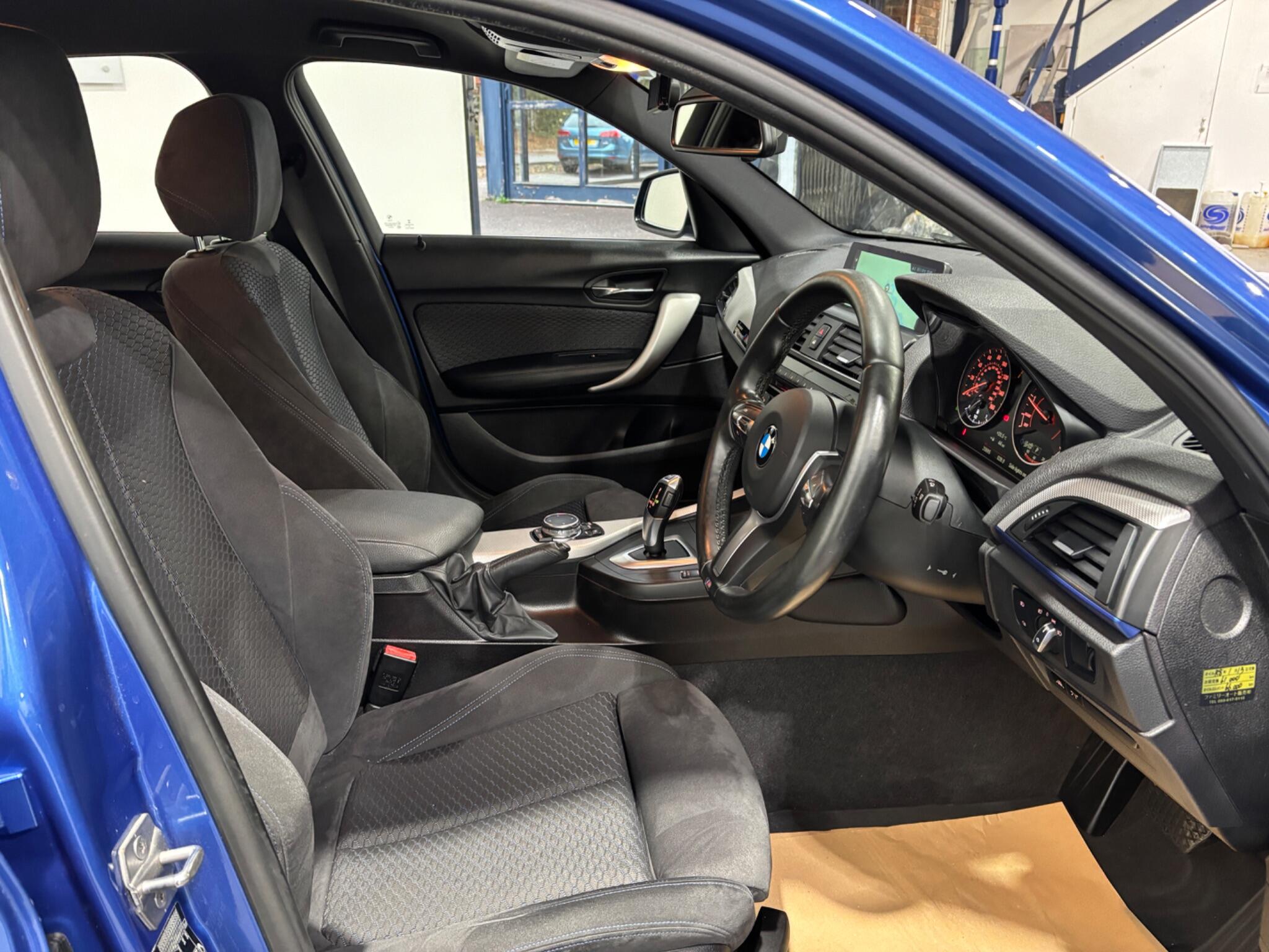 BMW 1 Series view 29