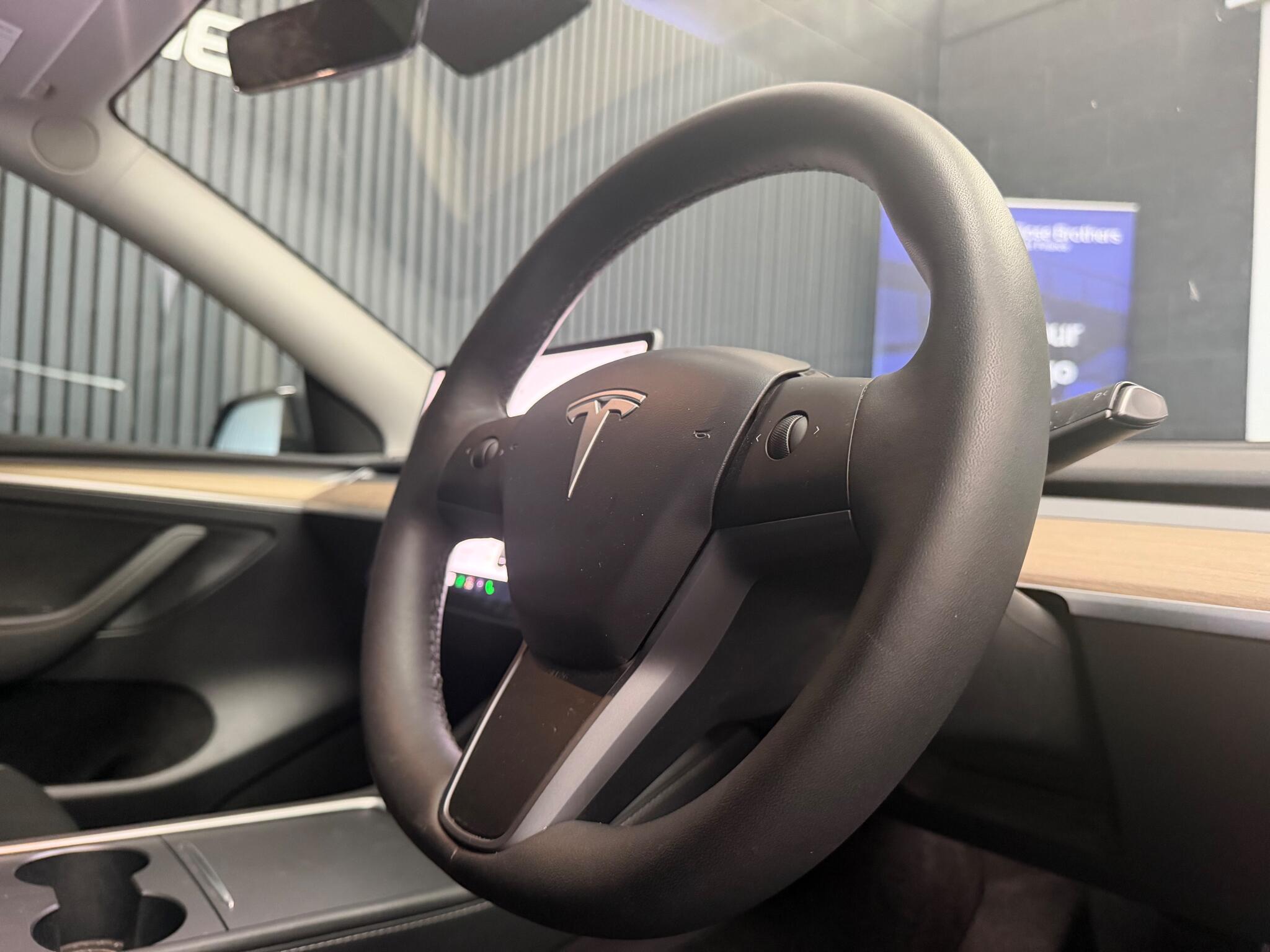 Tesla Model Y view 30
