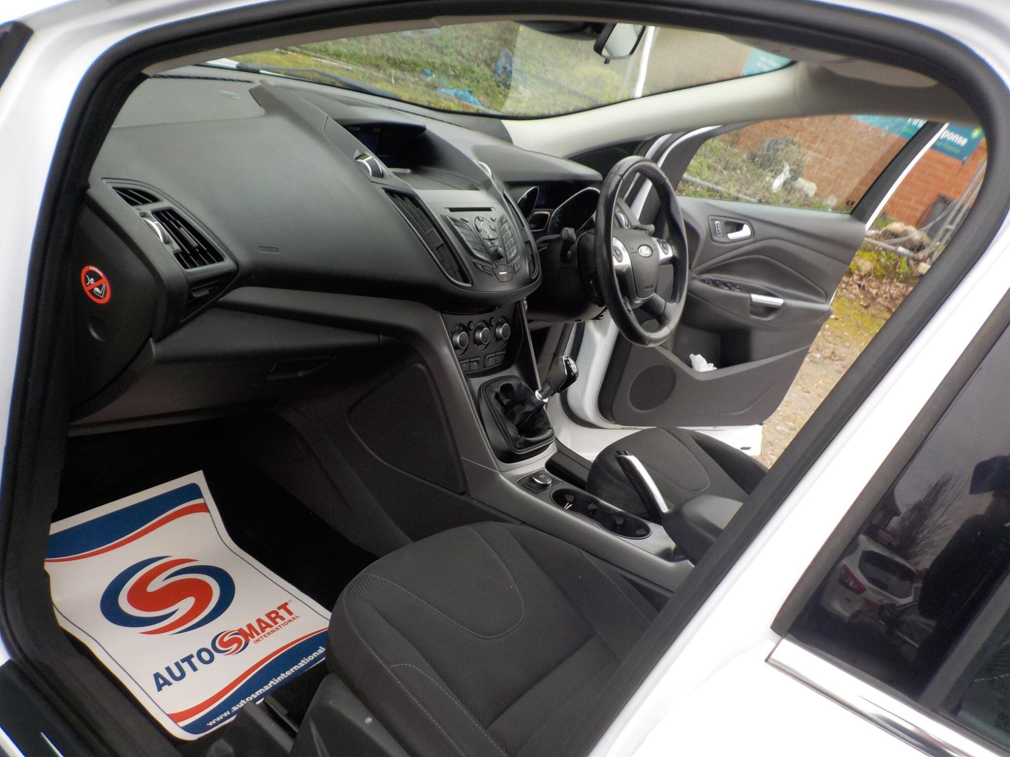 Ford Kuga 1.5T EcoBoost Zetec 2WD Euro 6 (s/s) 5dr