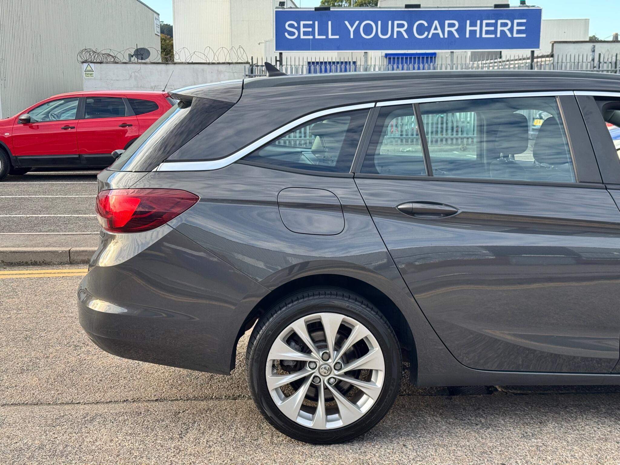 Vauxhall Astra view 32