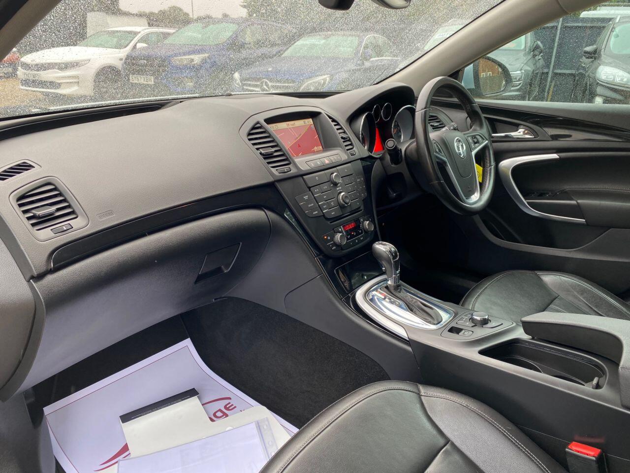 Vauxhall Insignia view 15