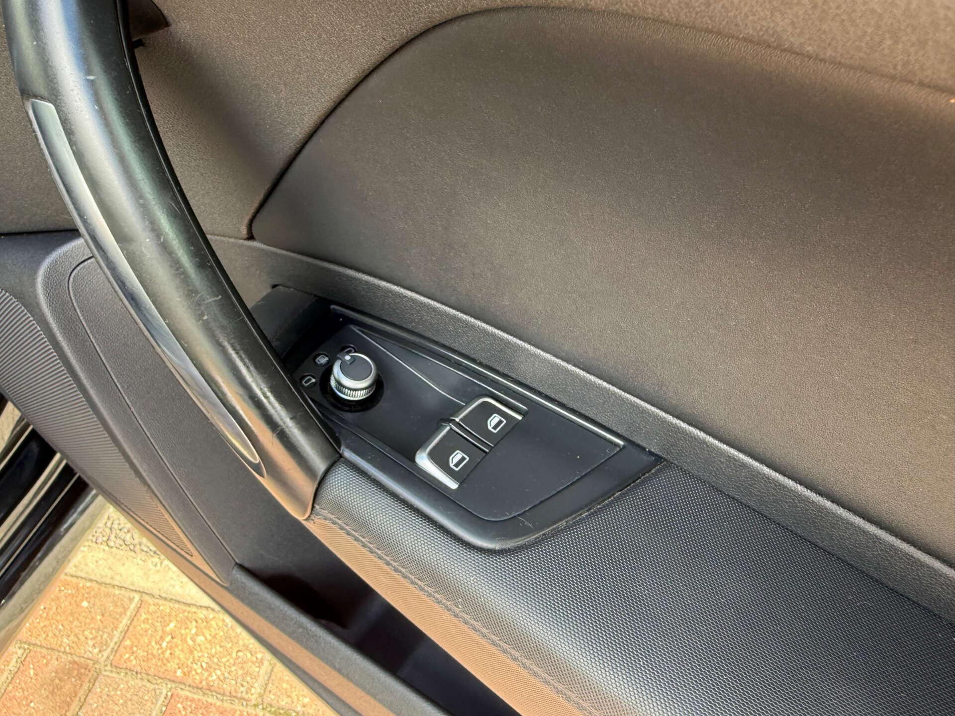 Audi A1 view 34