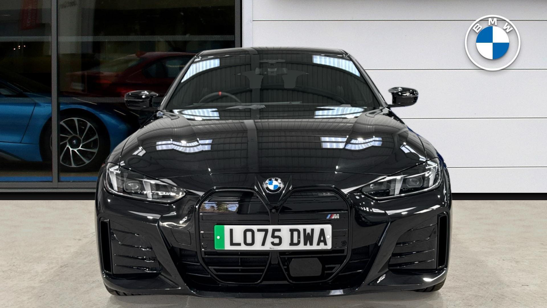 BMW I4 view 16