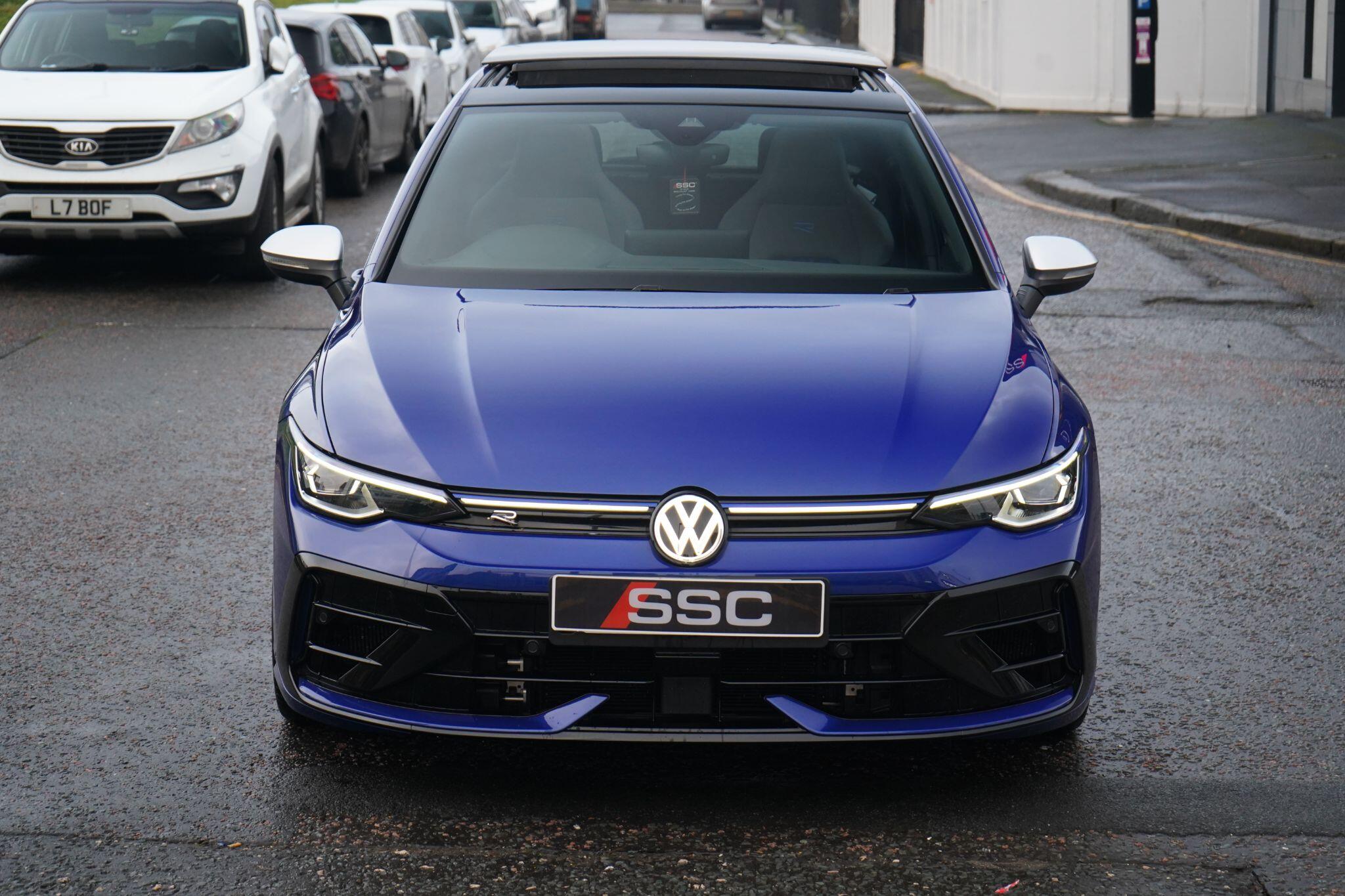 Volkswagen Golf view 5