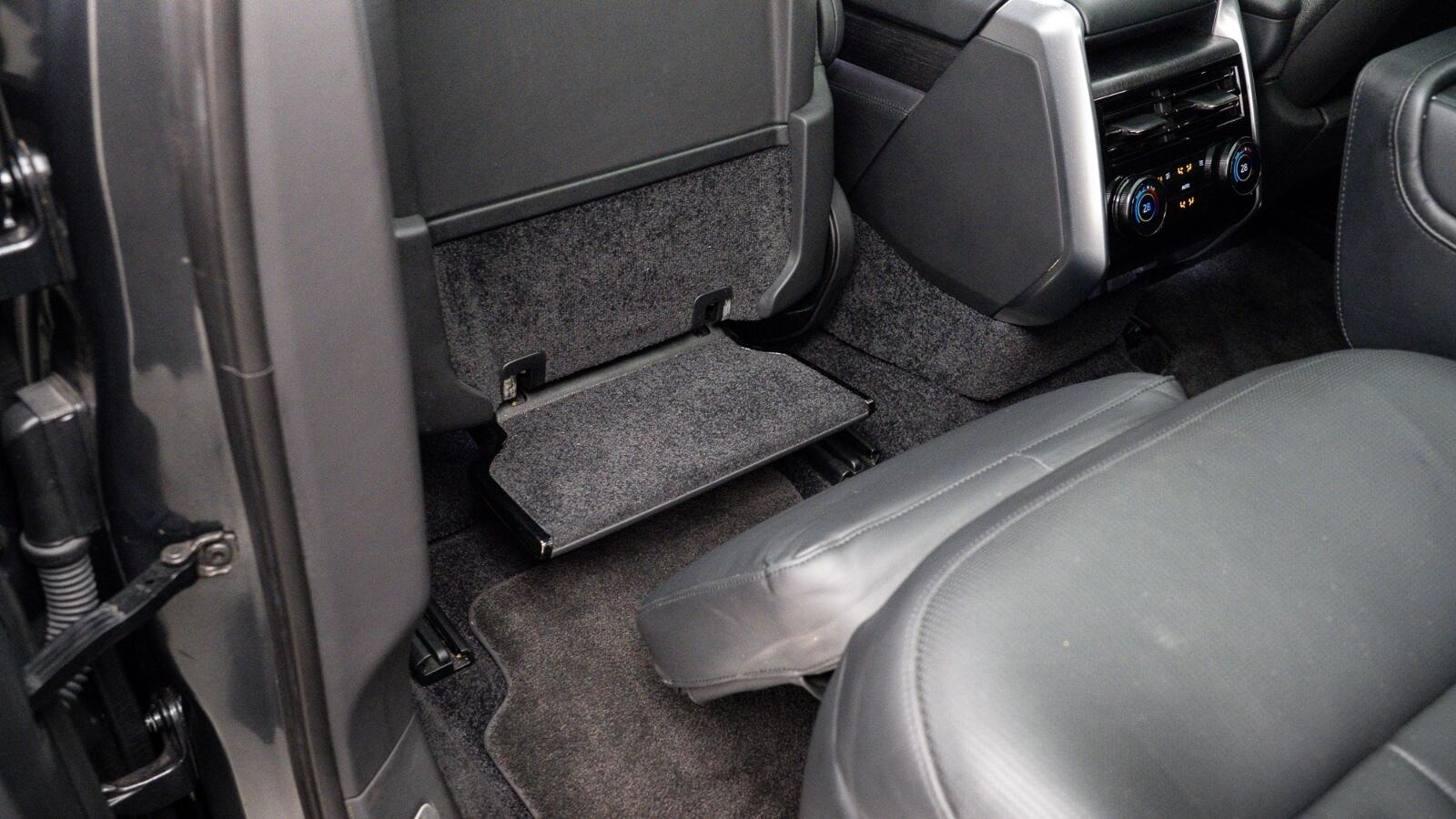 Land Rover Range Rover view 20