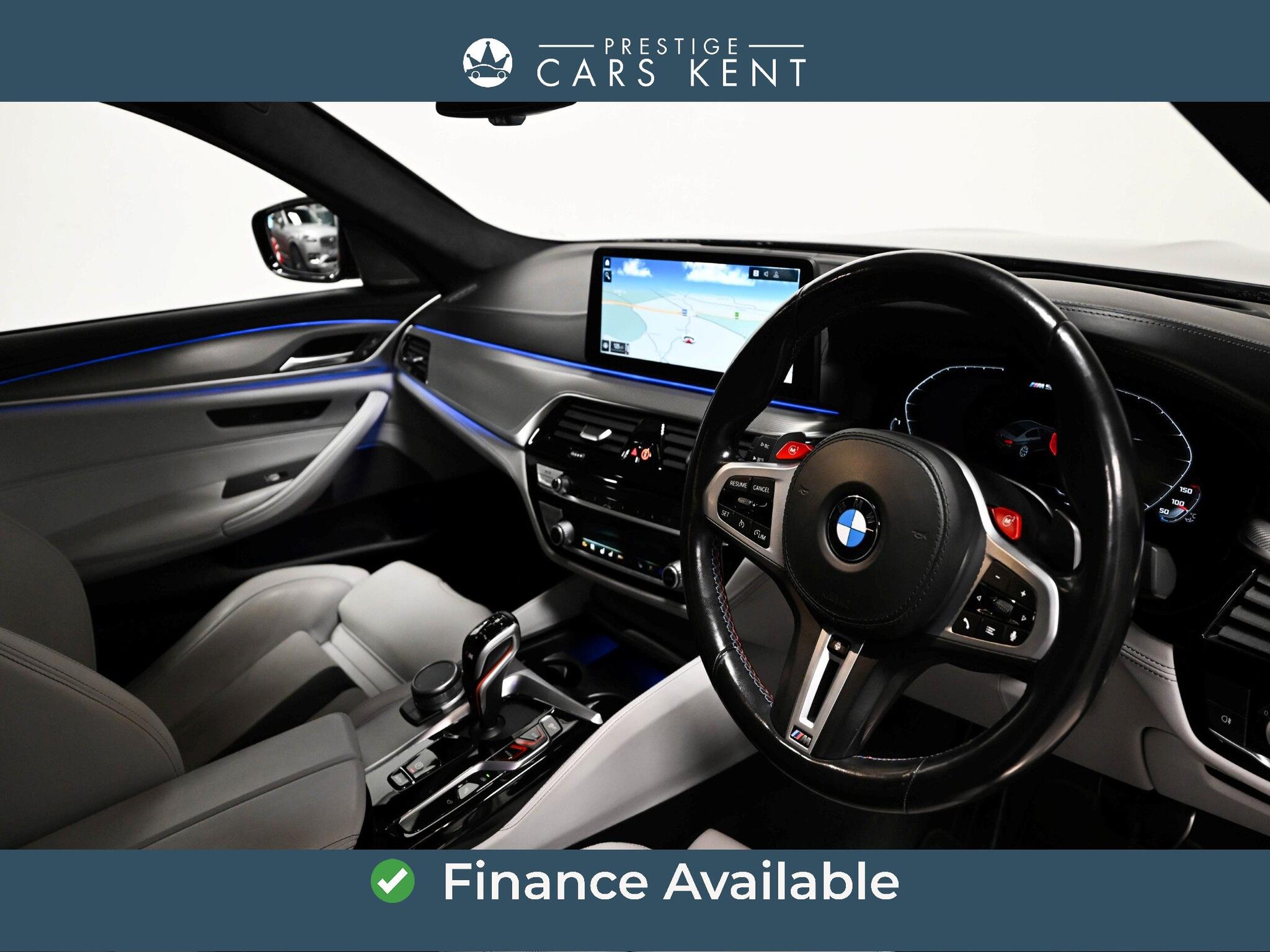BMW M5 view 2