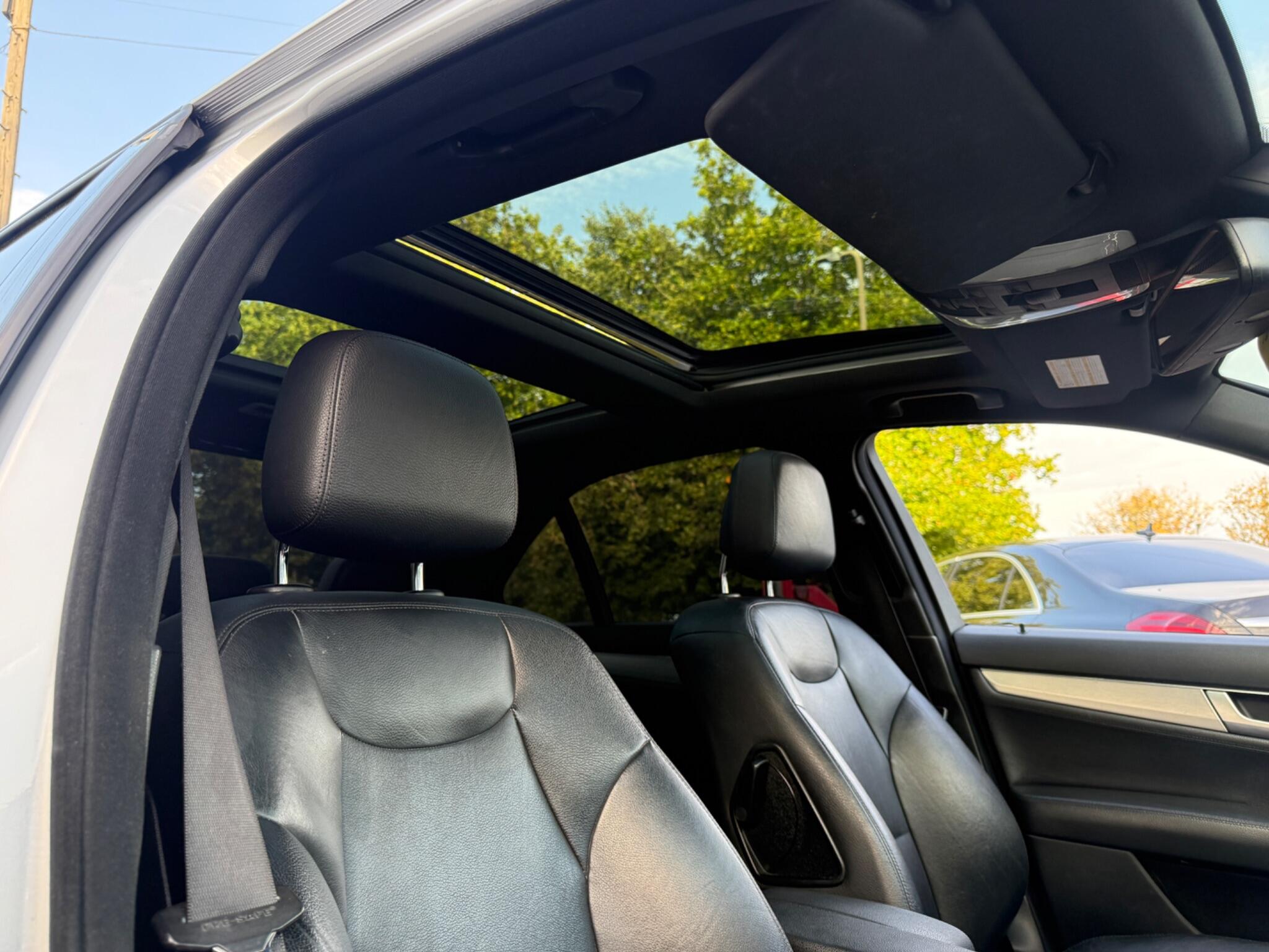 Mercedes-Benz C Class - Image 13