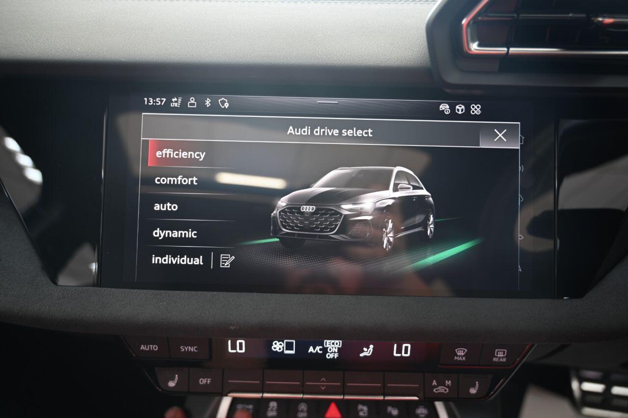 Audi S3 view 32