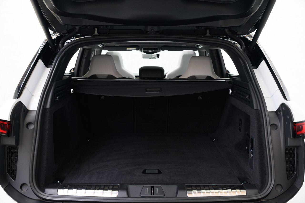 Land Rover Range Rover Sport view 41
