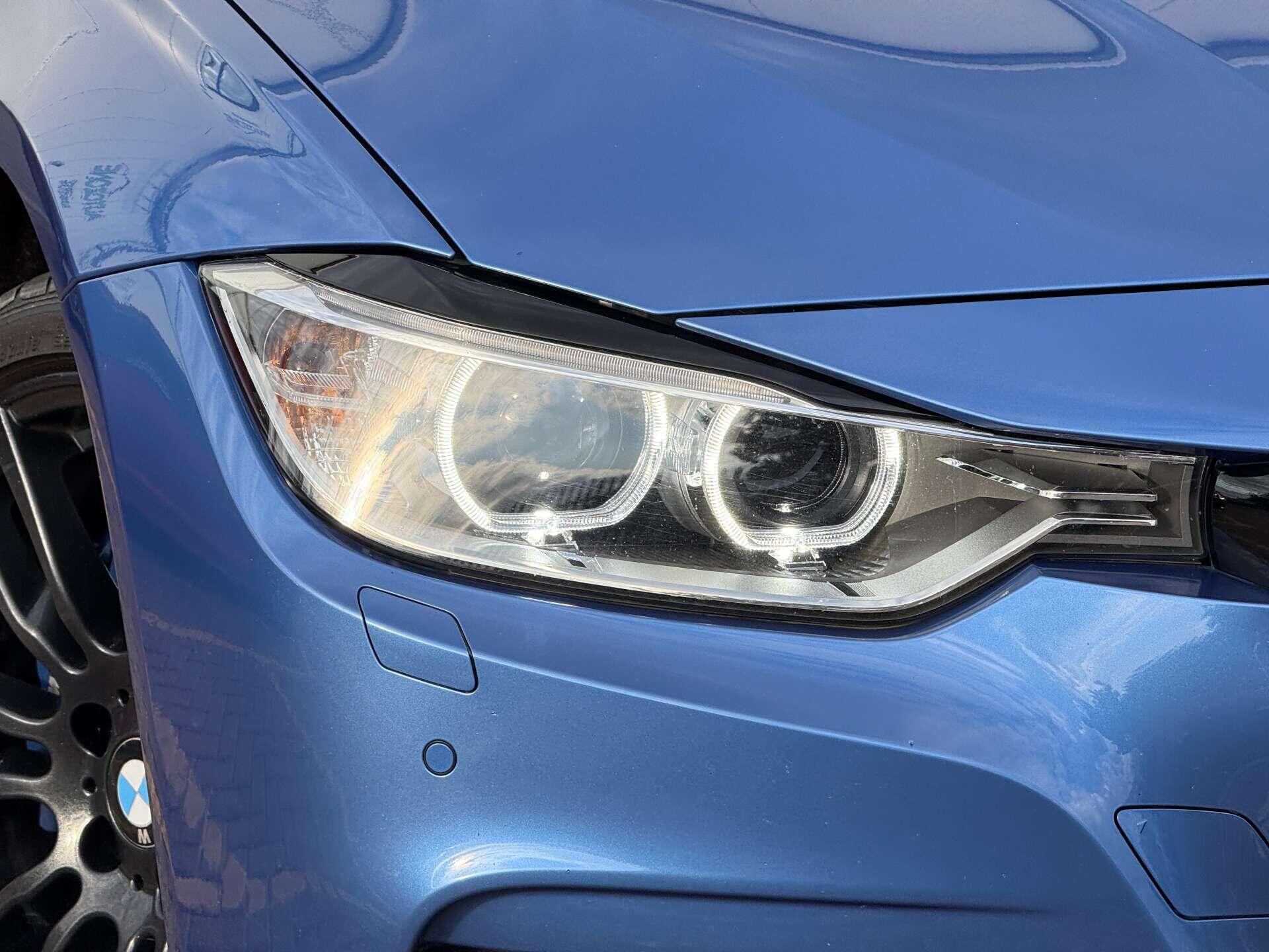 BMW 3 Series view 11