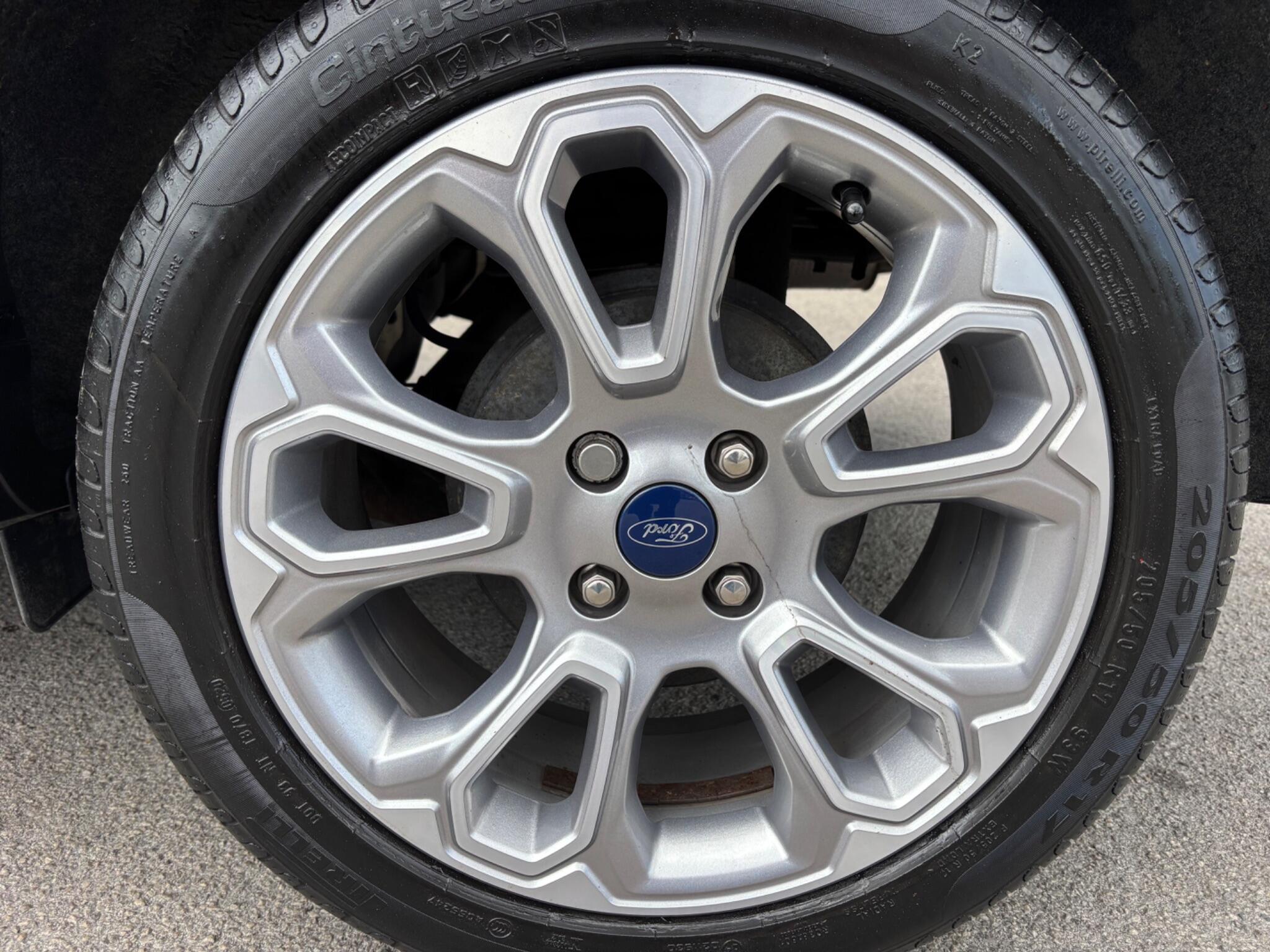 Ford Ecosport view 23