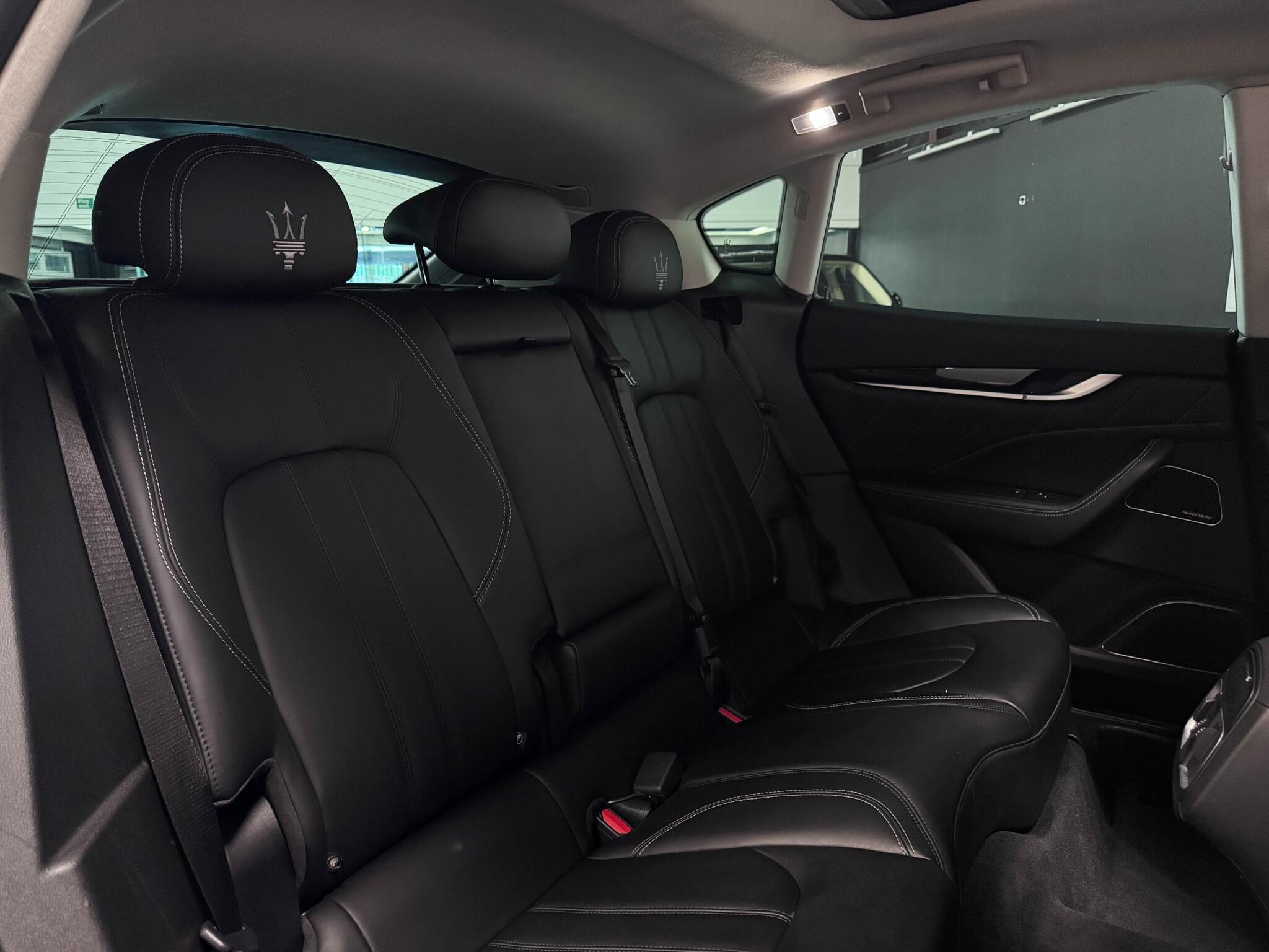 Maserati Levante view 29