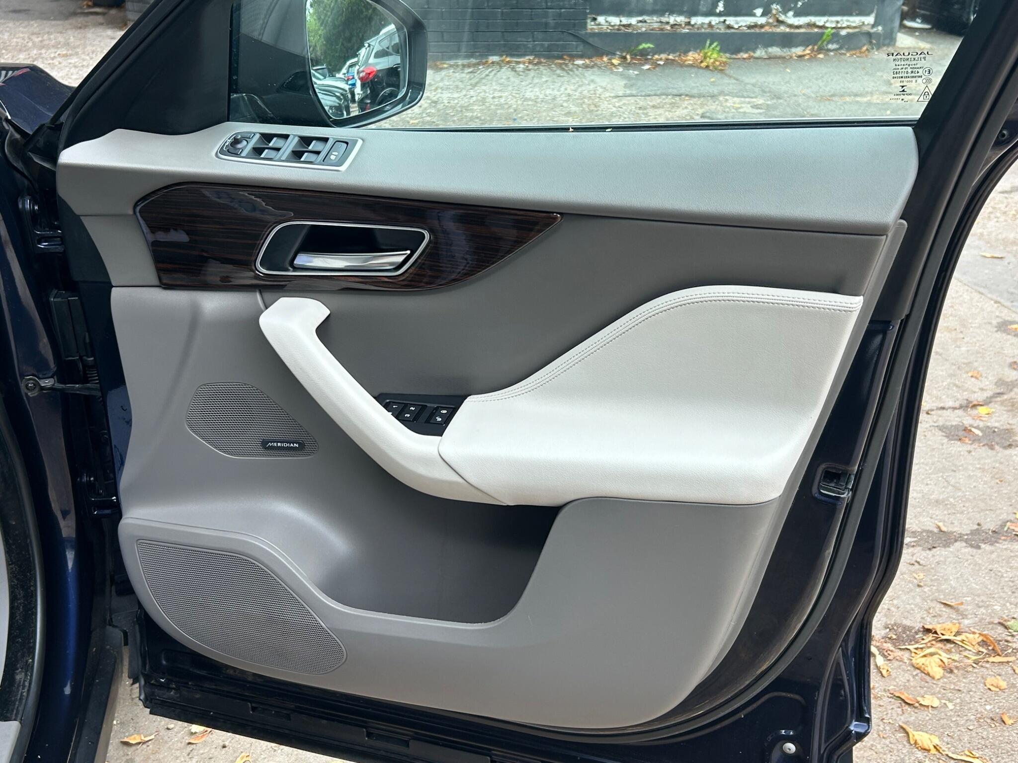 Jaguar F-Pace view 42