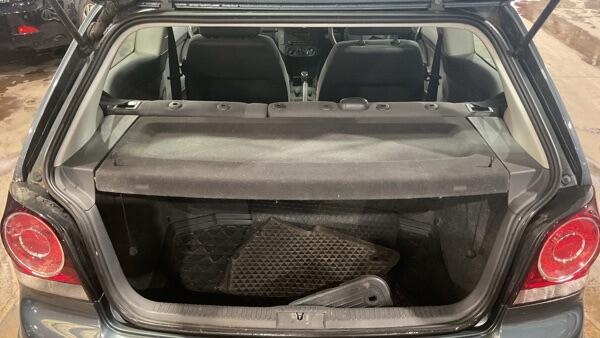 Volkswagen Polo view 9