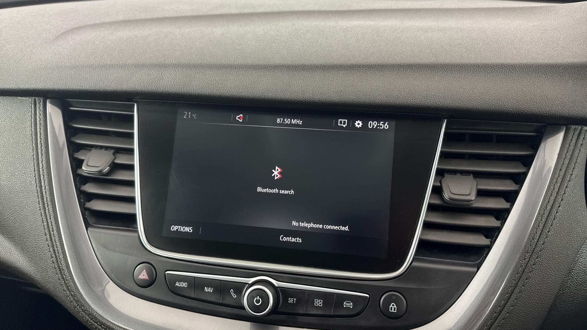 Vauxhall Grandland X view 41