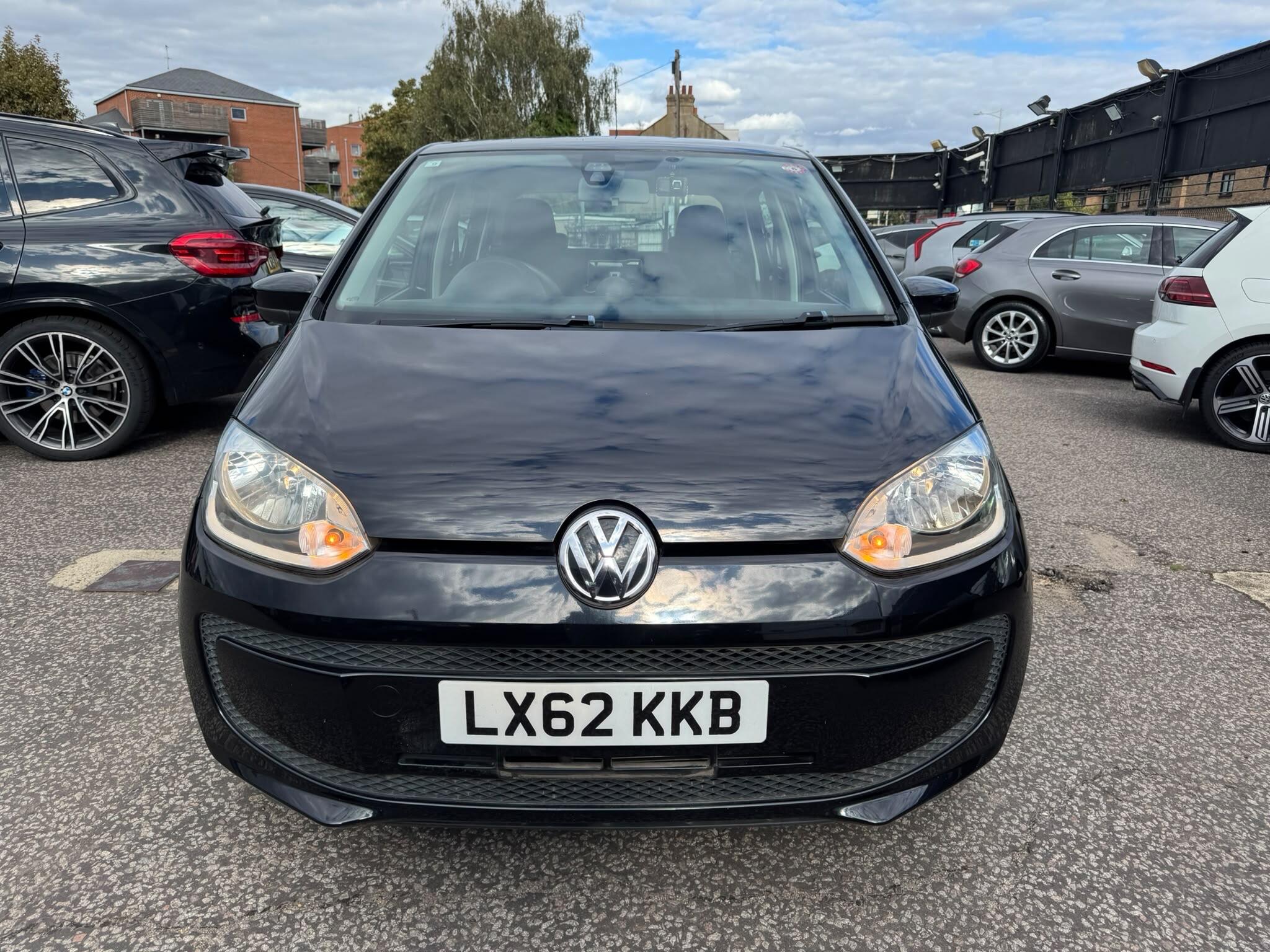 Volkswagen Up! view 3