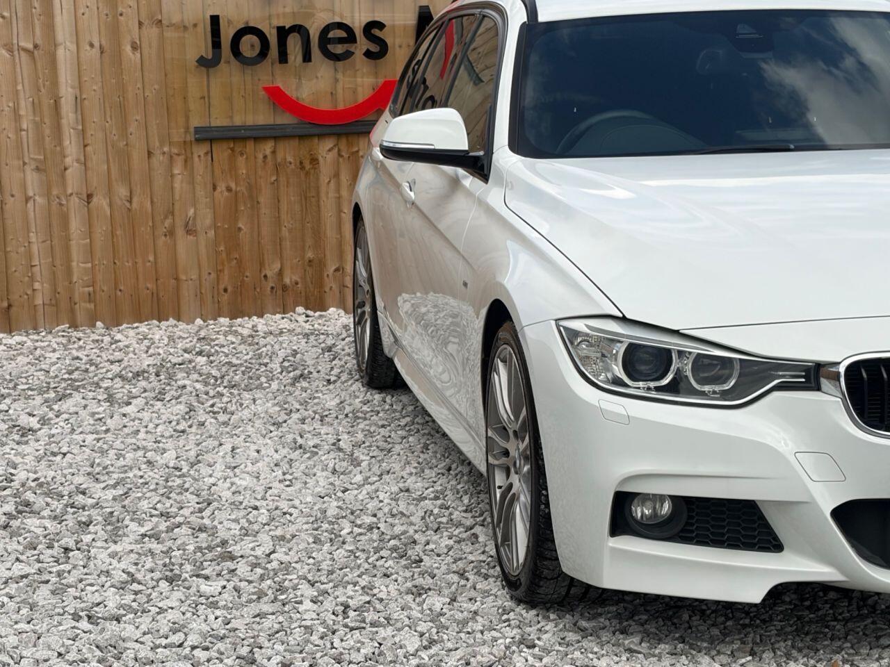 BMW 3 Series view 6