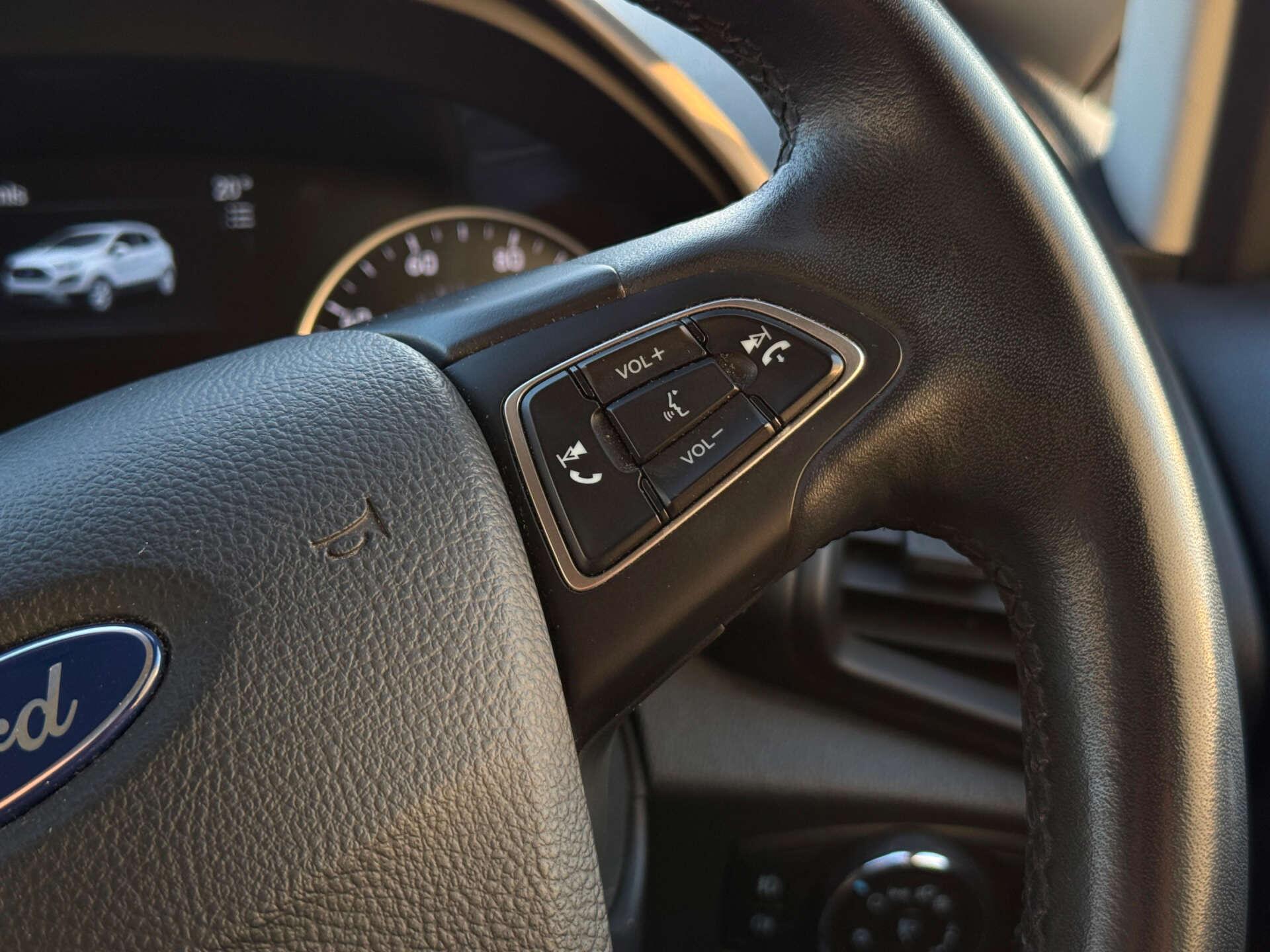 Ford Ecosport view 45