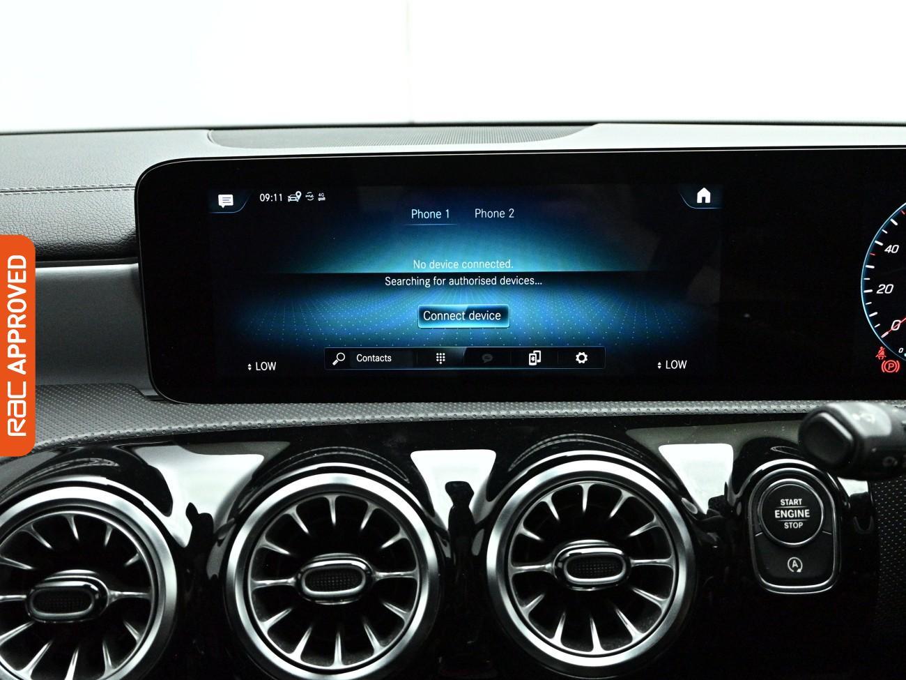 Mercedes-Benz Cla view 16