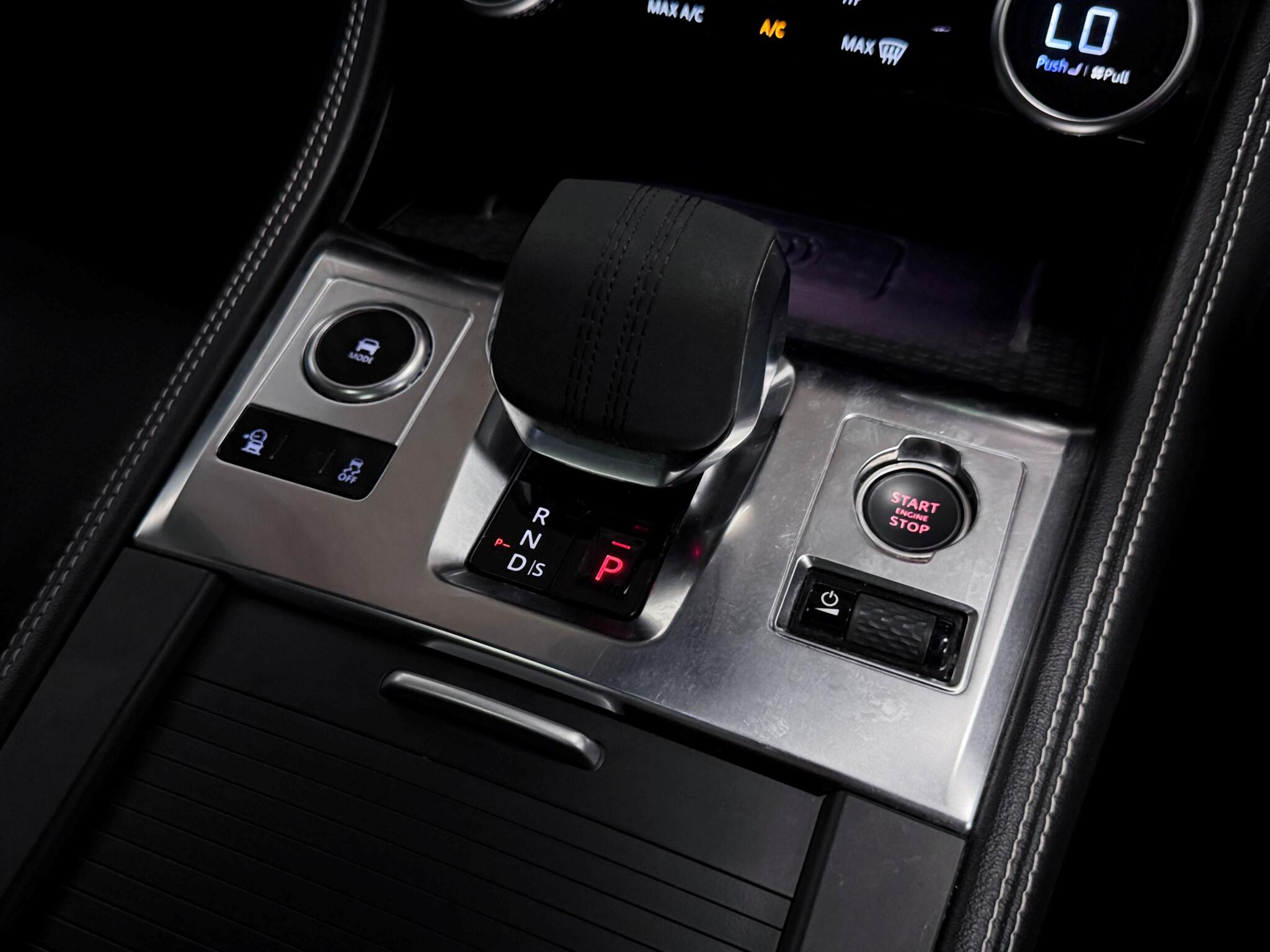 Jaguar F-Pace view 26