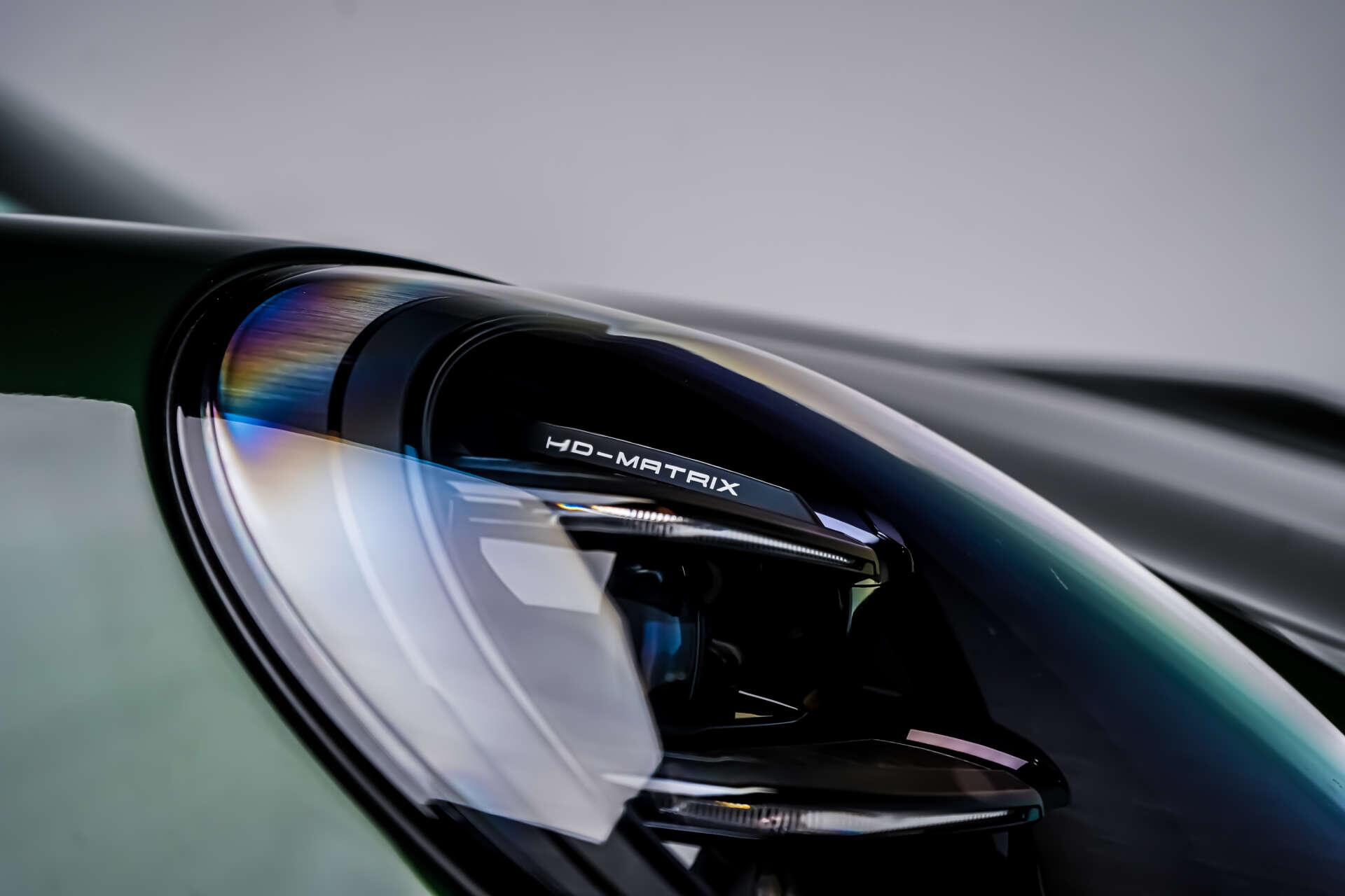 Porsche 911 view 33