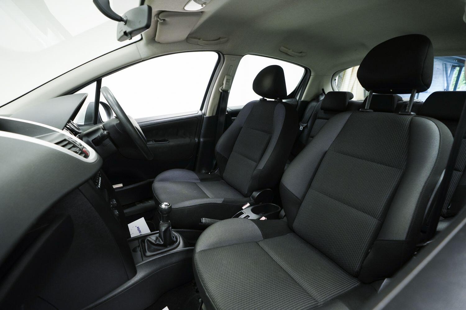 Peugeot 207 view 21