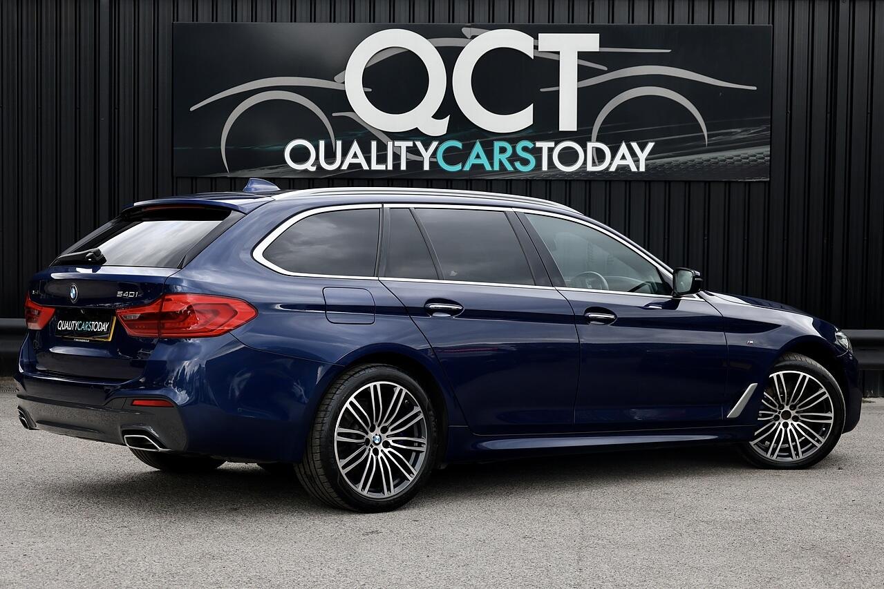 BMW 5 Series view 12