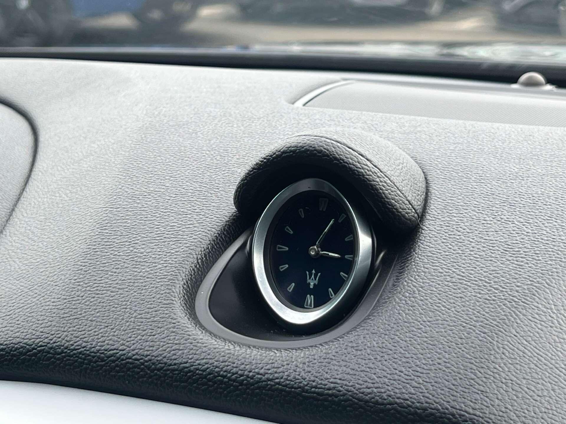 Maserati Ghibli view 31