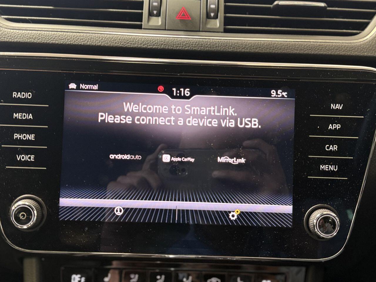 Skoda Superb view 43