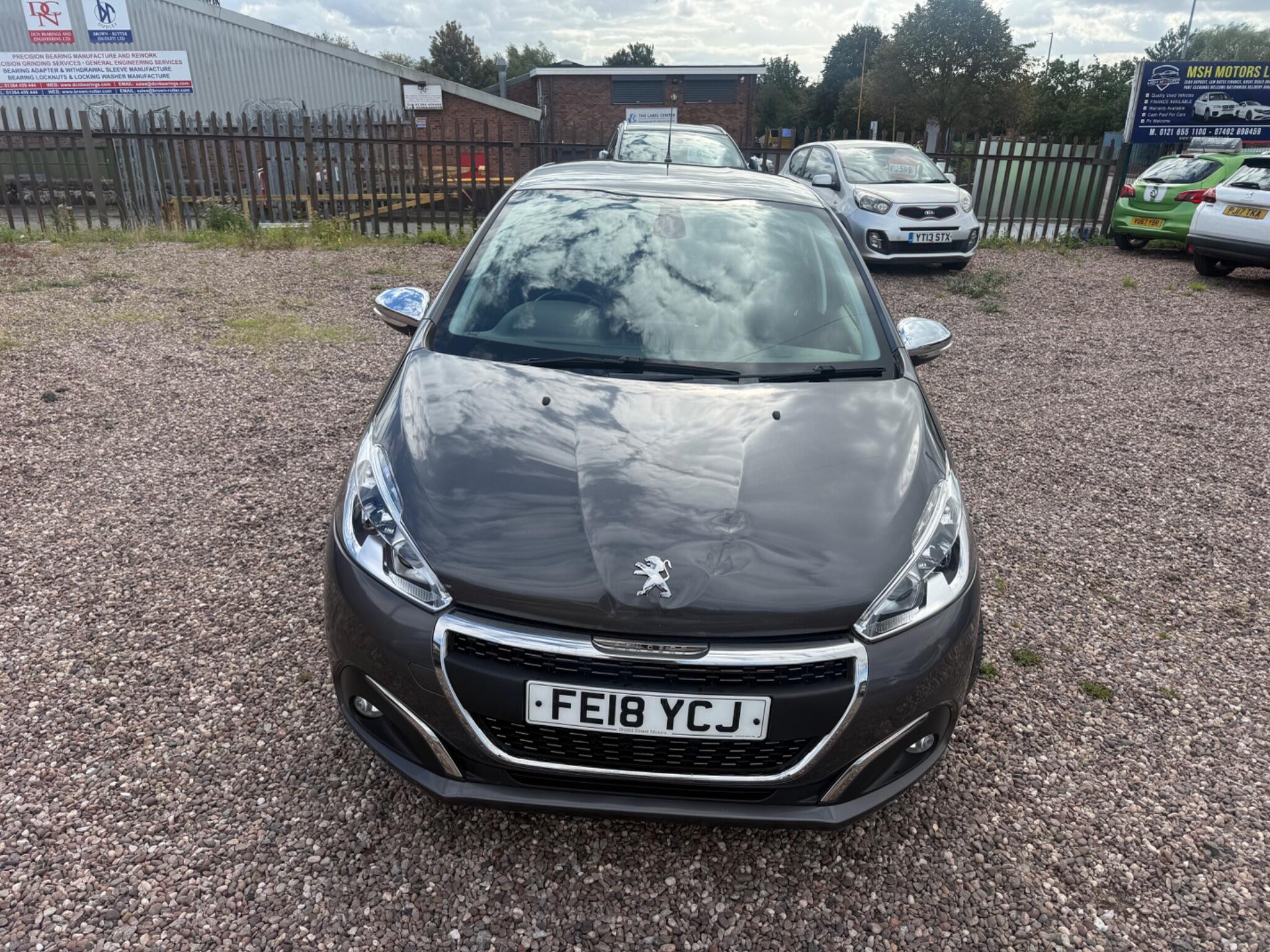 Peugeot 208 view 26