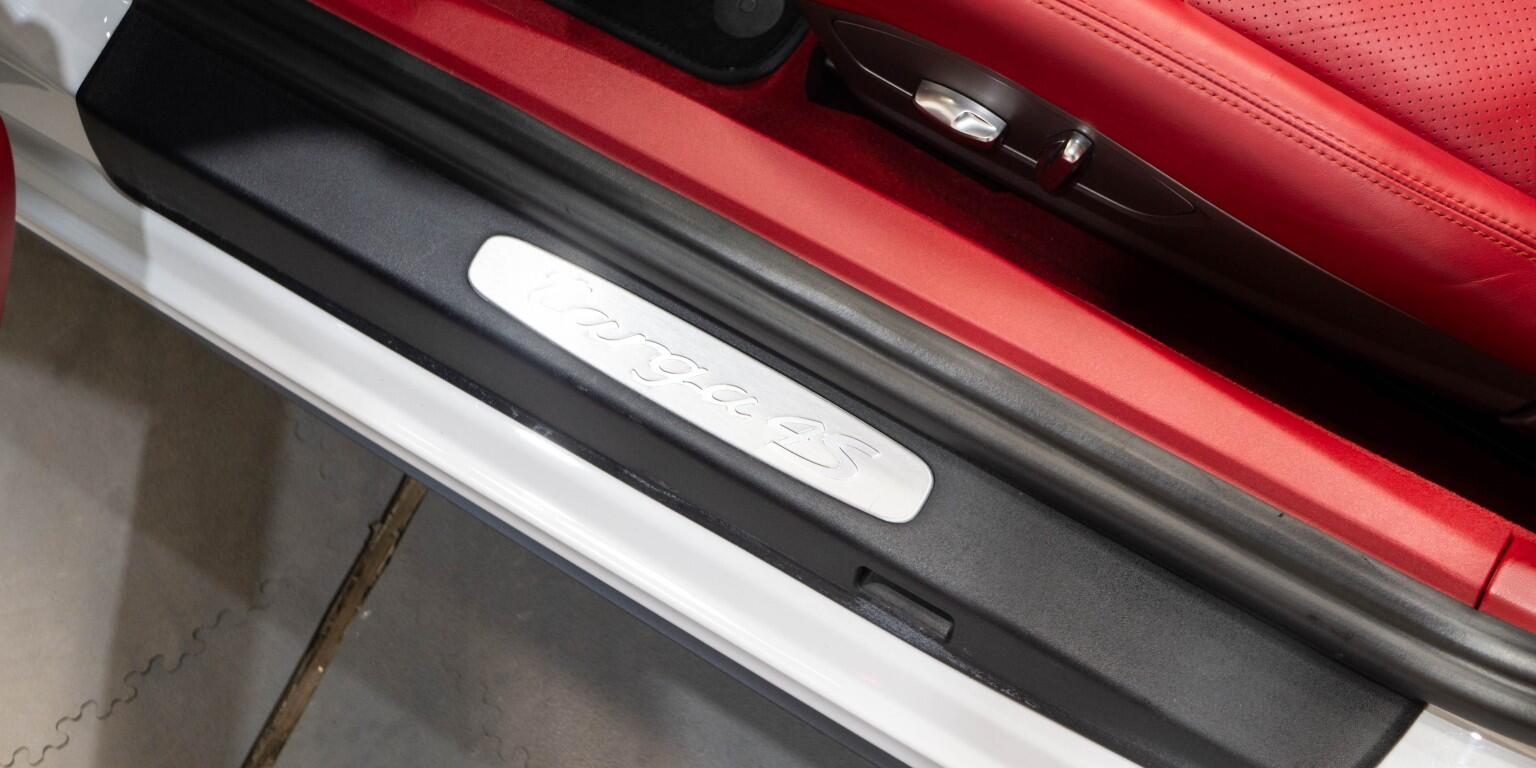 Porsche Targa view 29