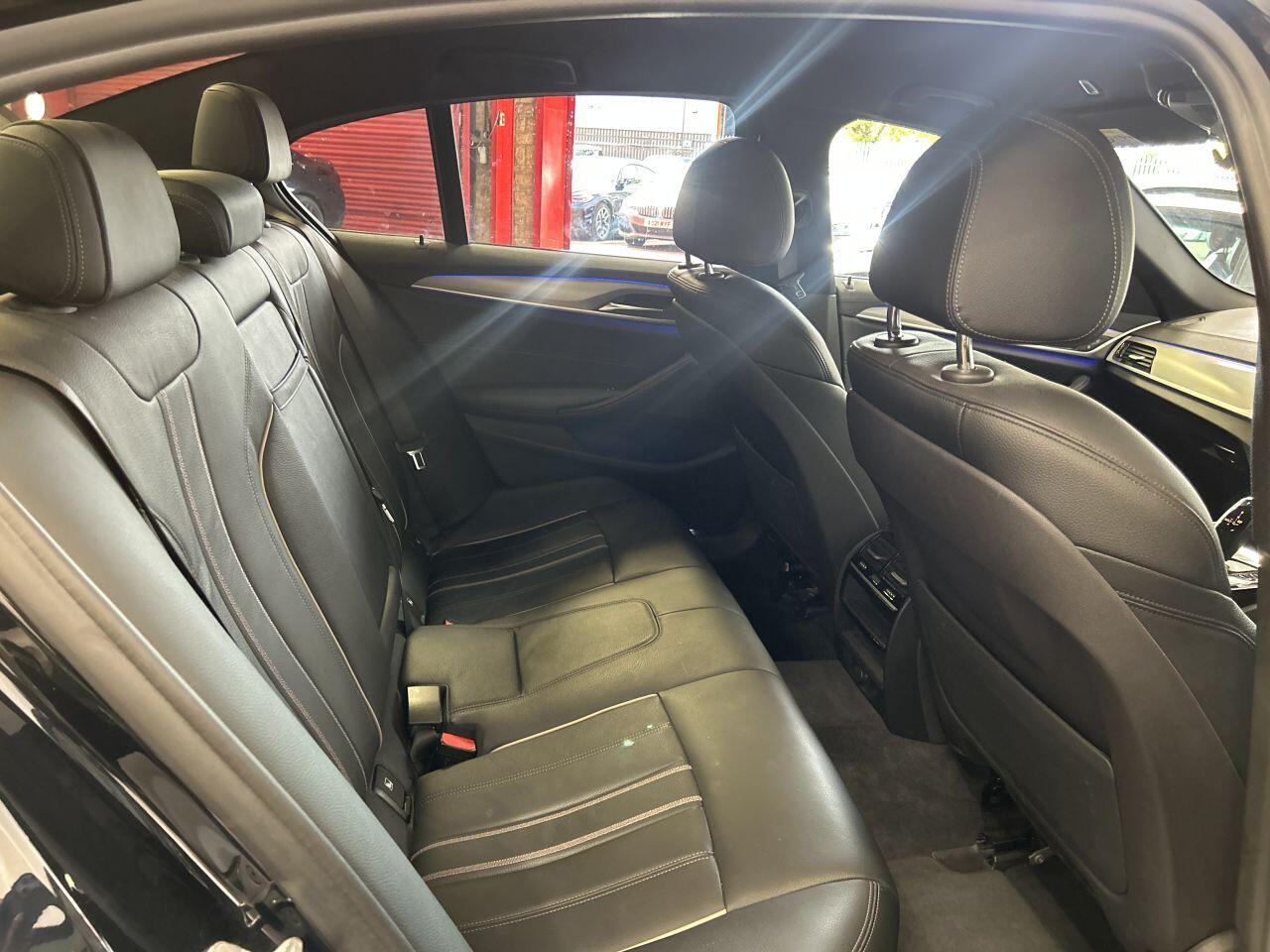 BMW 5 Series view 61