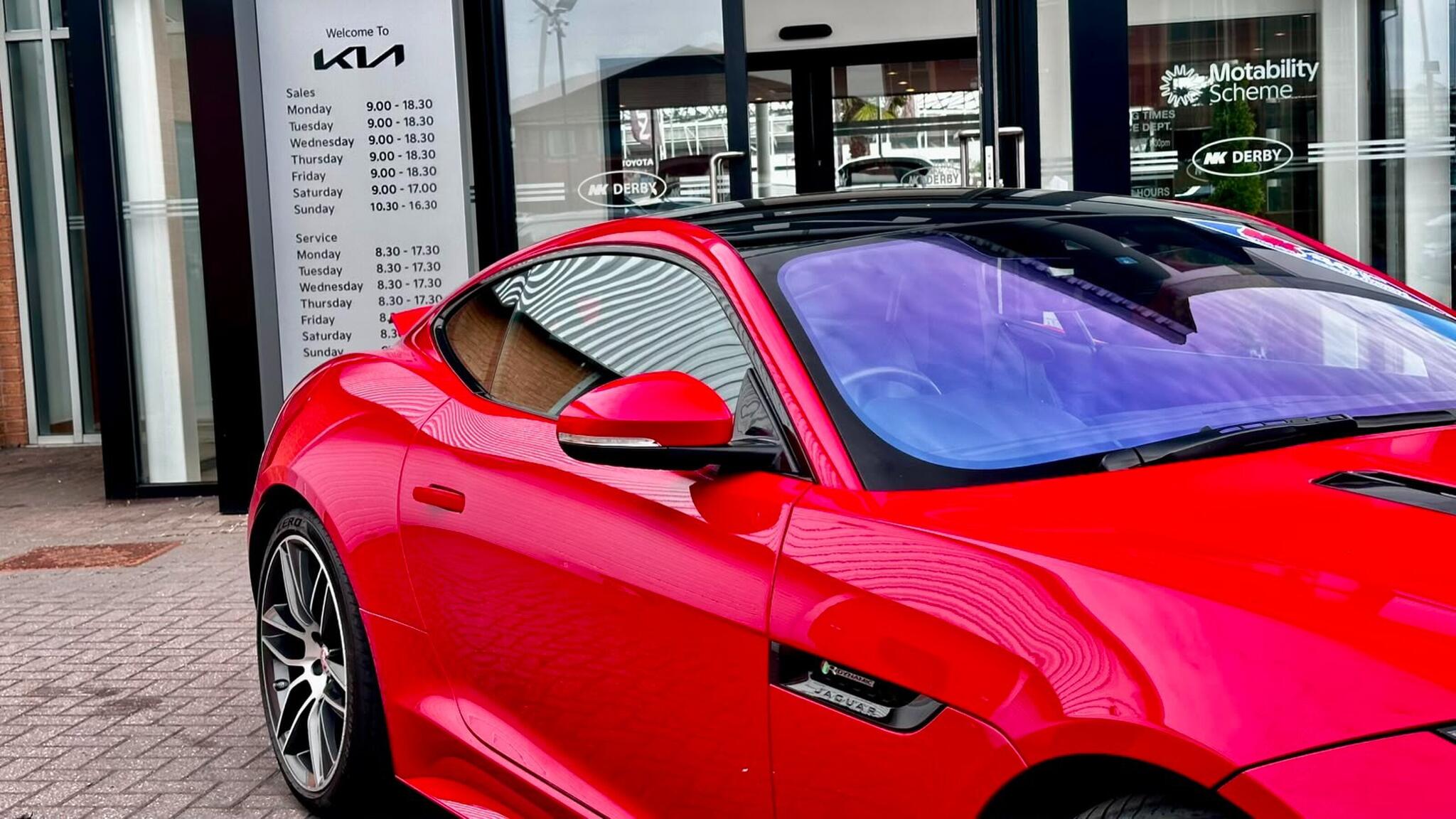 Jaguar F-Type view 6