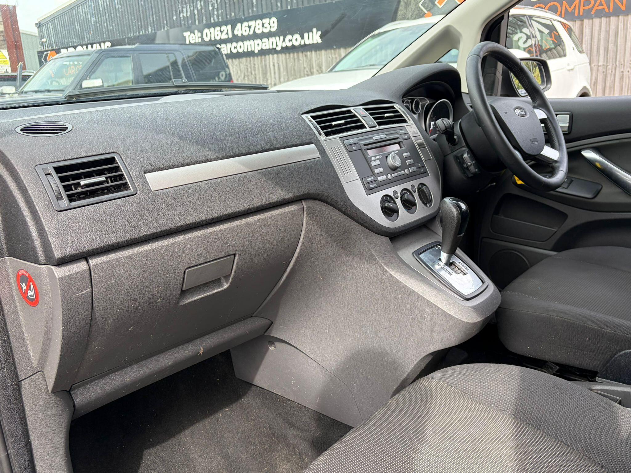 Ford C-Max view 20