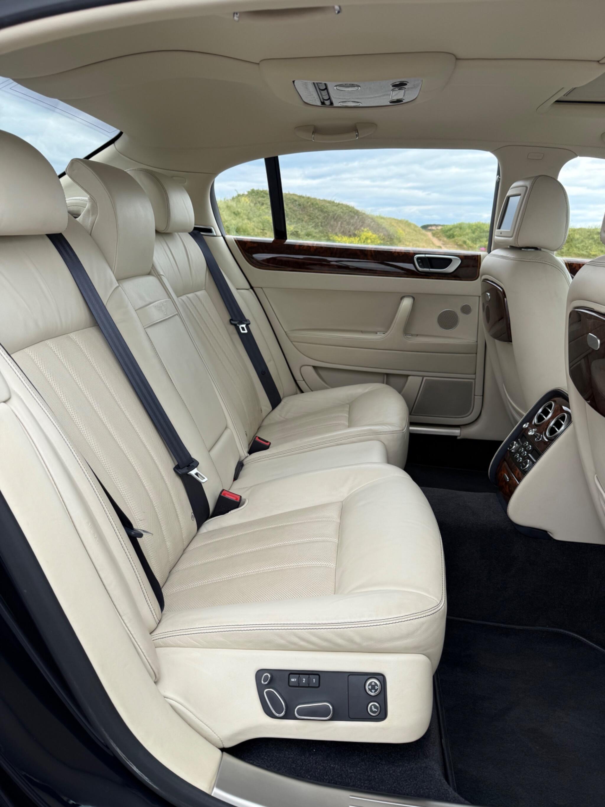 Bentley Continental view 13