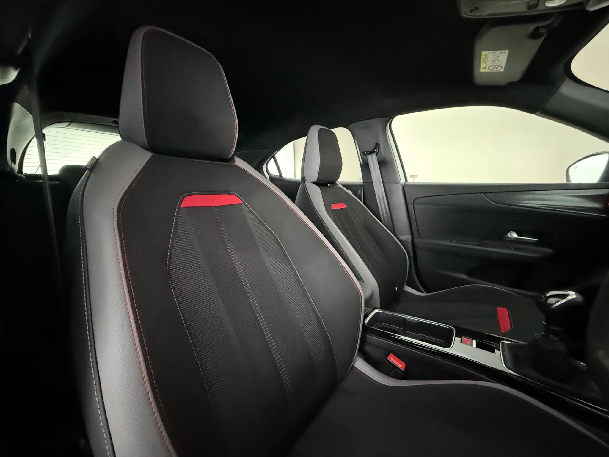 Vauxhall Mokka view 33