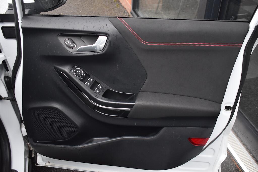 Ford Puma view 28