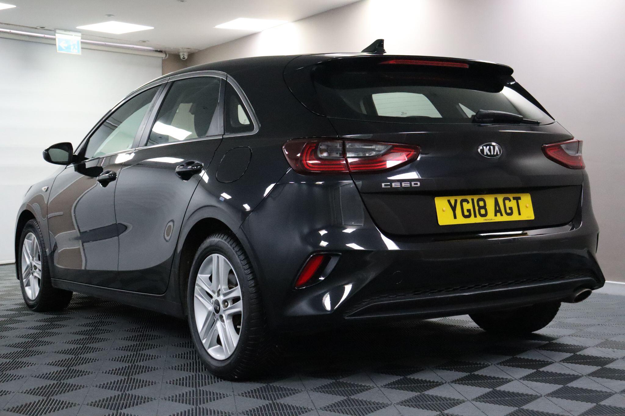 Kia Ceed view 22