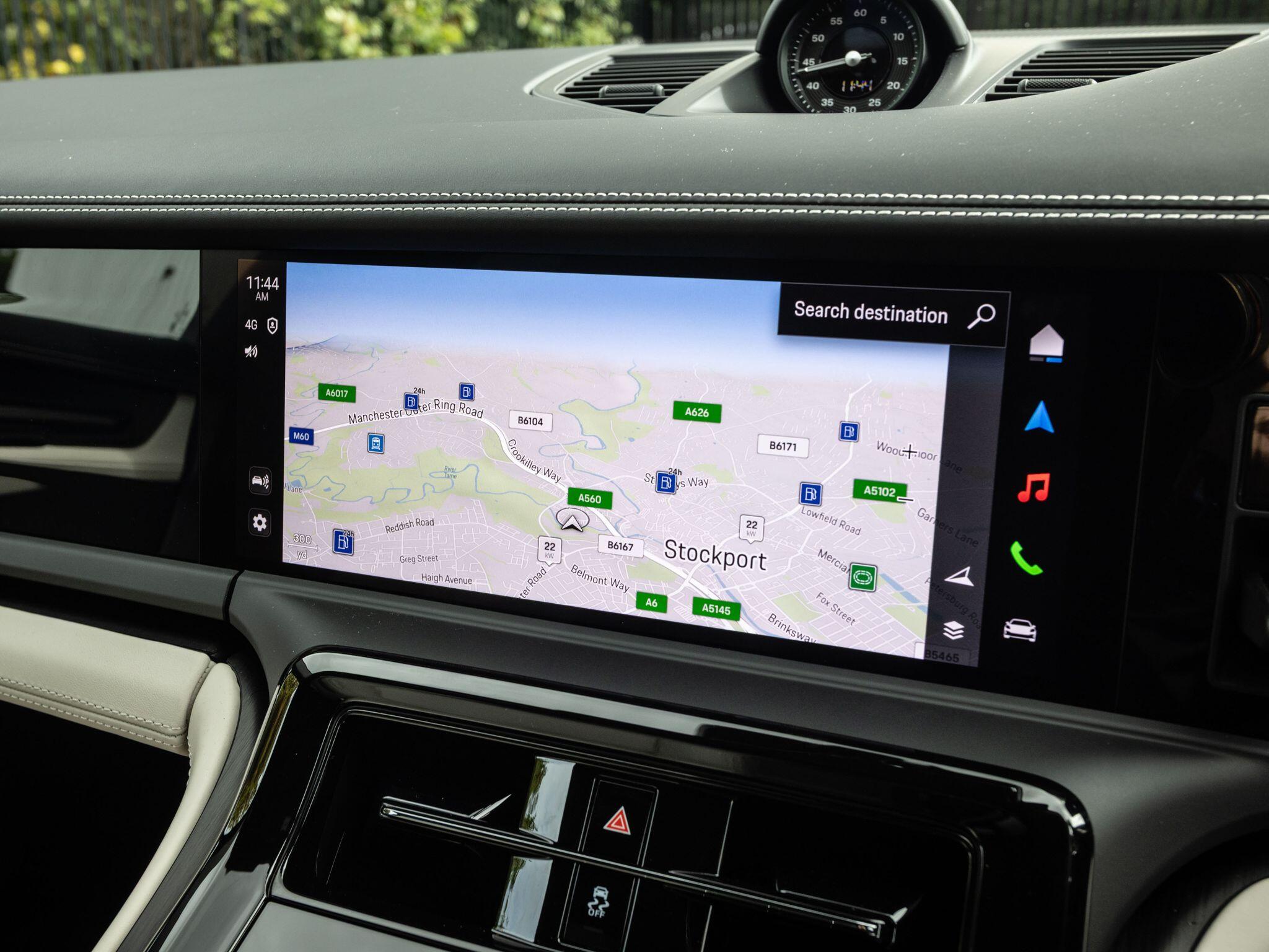Porsche Panamera view 27