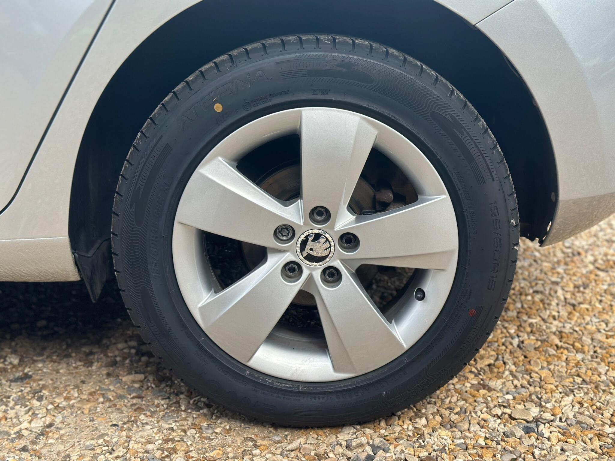 Skoda Fabia view 56