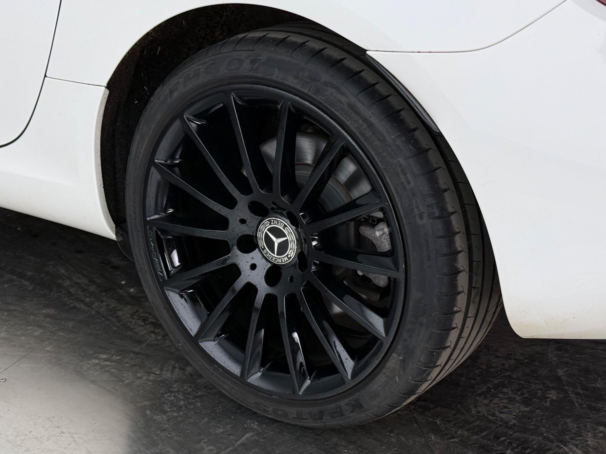 Mercedes-Benz SLC view 13