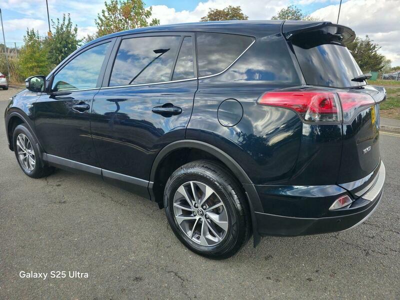 Toyota Rav4 view 14