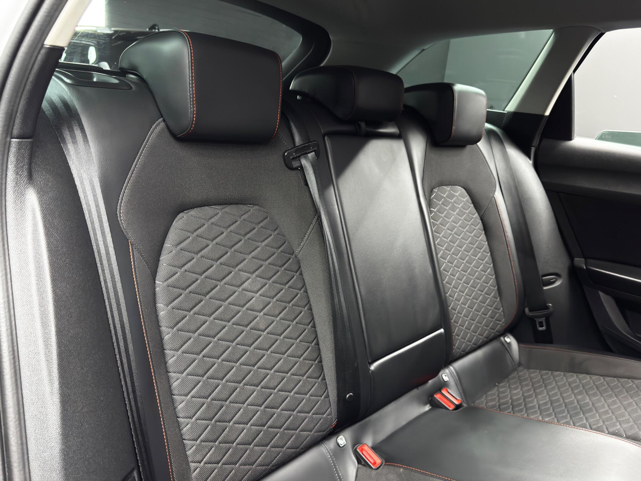 Seat Leon view 14