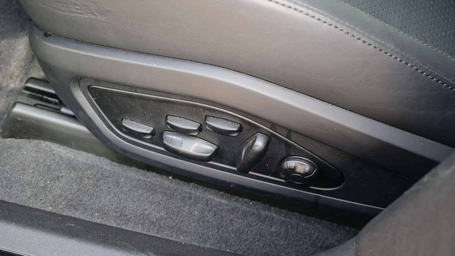Porsche Taycan view 20