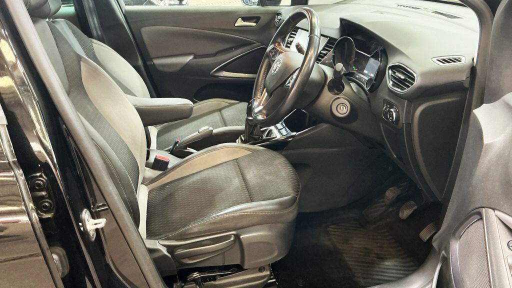 Vauxhall Crossland X view 12