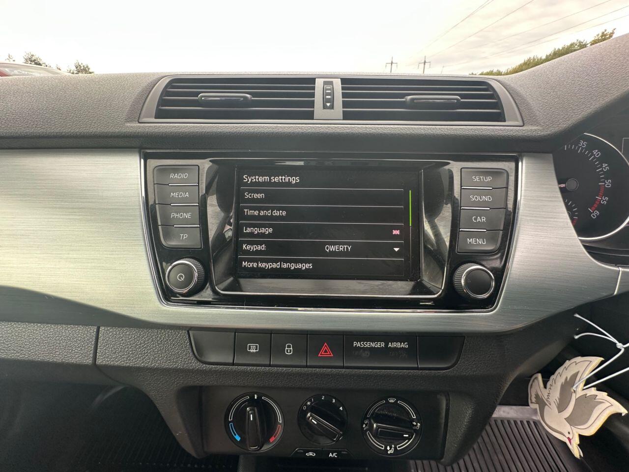 Skoda Fabia view 57